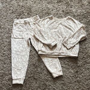 Cat & Jack Cream Patterned Kids Jogger Set